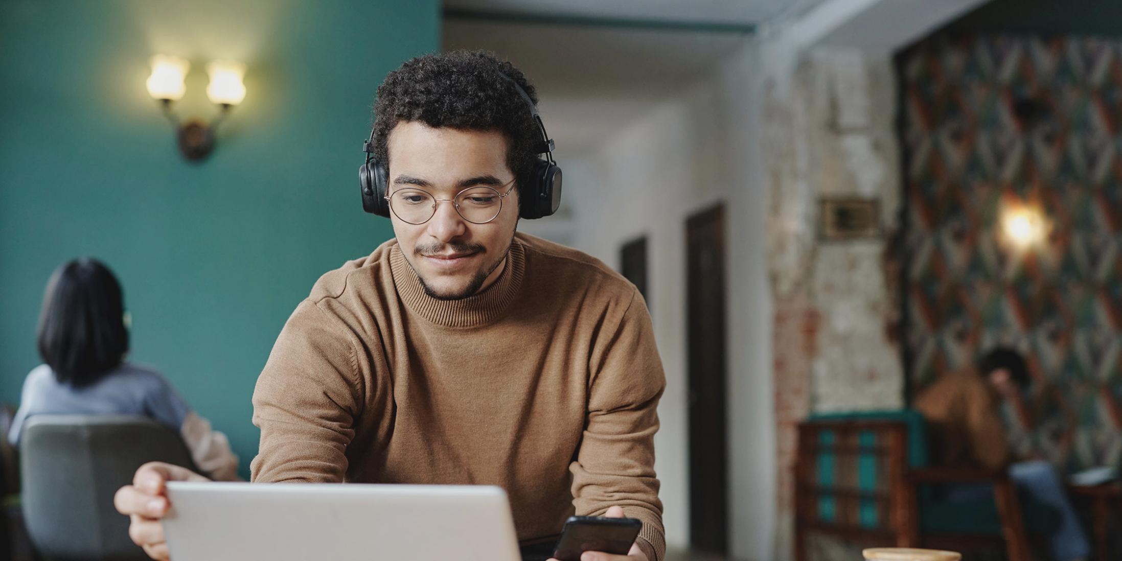 Professional learning environment showcasing modern educational workspace